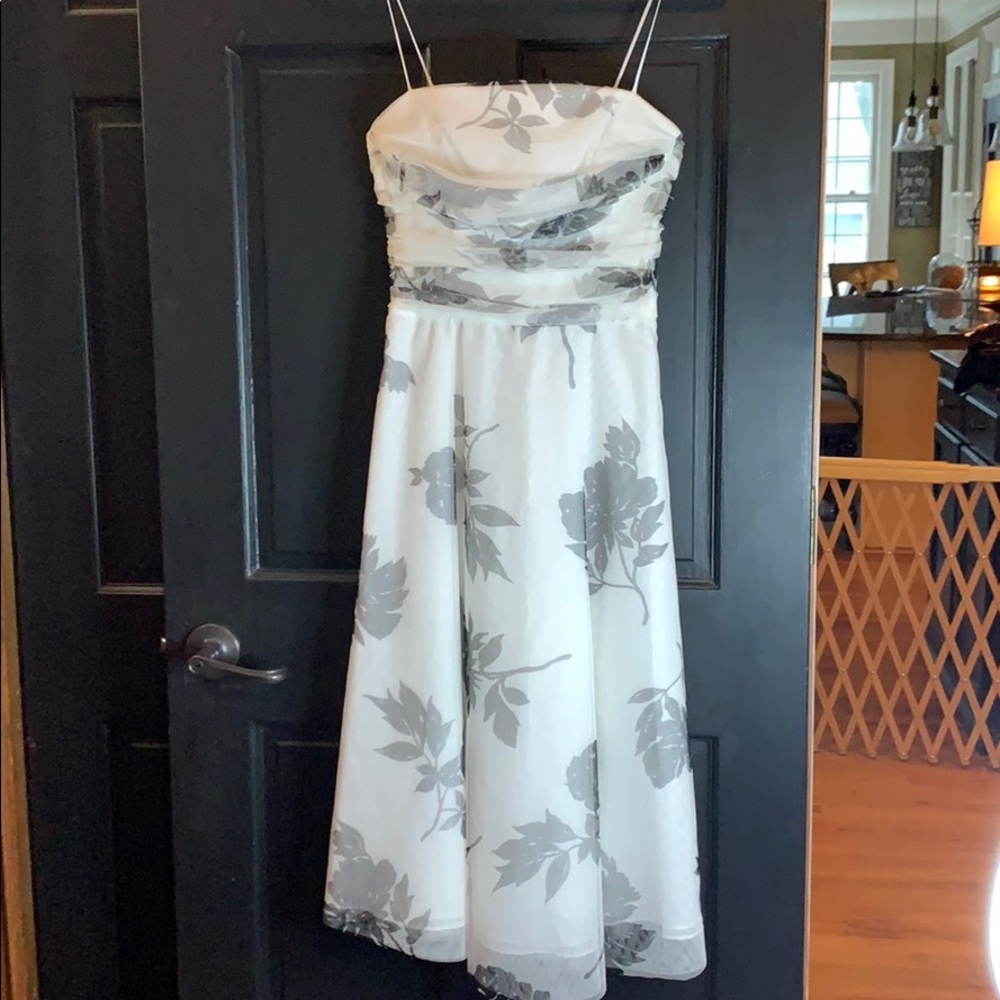 Beautiful black white semi forma dress 8